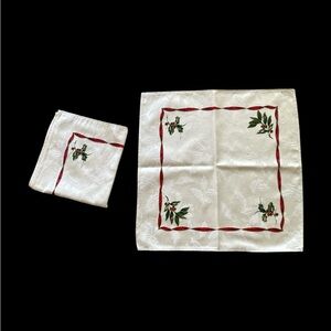 Charter Club 2 Holiday Dinner Fabric Napkins Ribbons and Holly